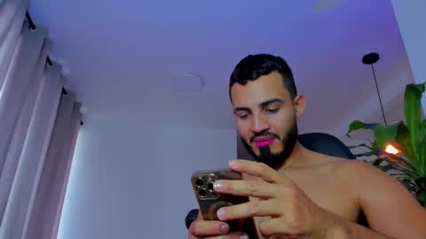 klinsmannwalton online show from October 15, 12:39 pm