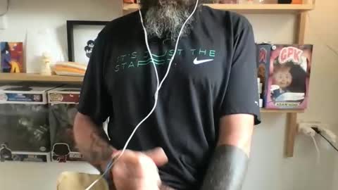 knicker76 online show from September 25, 8:32 am