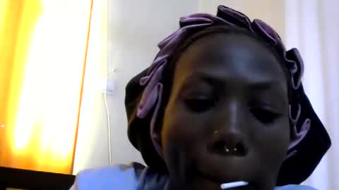 knight_nurse911 online show from April 29, 10:20 am