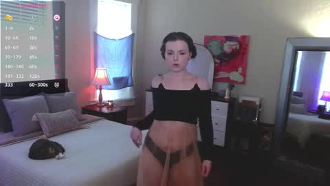 knowlita  online show from March 12, 8:01 pm