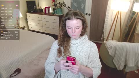 knowlita  online show from December 10, 12:39 am