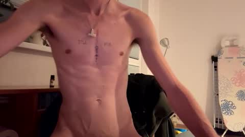 kokot123988 online show from May 29, 1:25 am