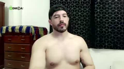 kolombianox online show from July 4, 6:06 am