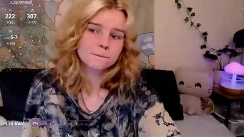 Marta online show from July 4, 2:15 am