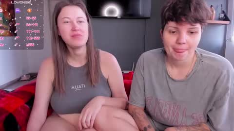 Twiix online show from February 18, 6:08 pm