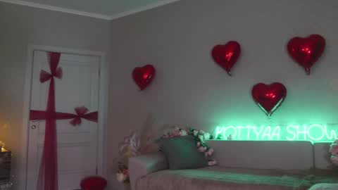 Kottyaa cb FOLLOWING  online show from February 21, 9:11 pm