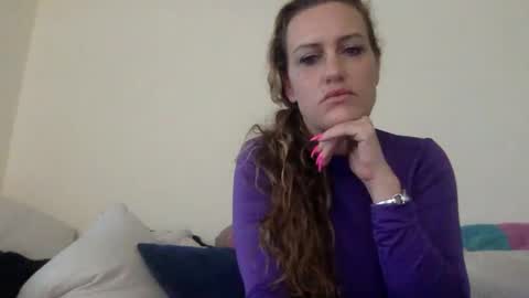 koyoteej online show from January 26, 5:02 pm