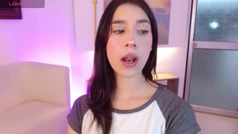 Elizabeth online show from December 15, 12:12 pm