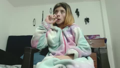 kratos_and_afrodita online show from September 13, 4:53 pm