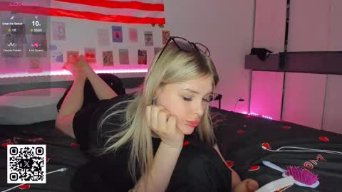 Kristina3 online show from December 15, 12:56 pm