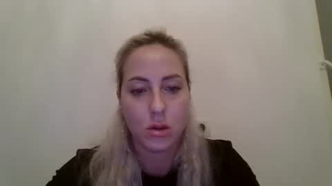 Snapshot of kriss_grace chatting on October 9, 5:40 pm Grace online show from October 9, 5:40 pm