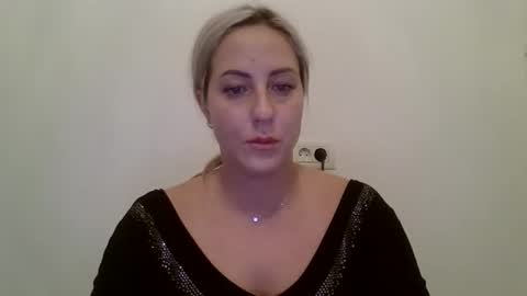 Snapshot of kriss_grace chatting on September 30, 4:50 pm Grace online show from September 30, 4:50 pm