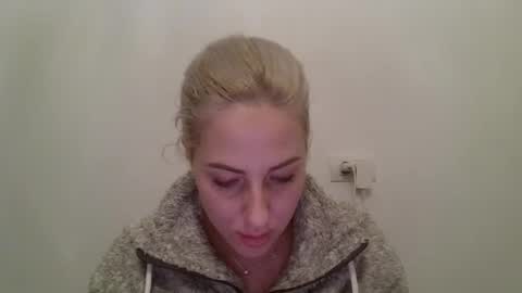 Snapshot of kriss_grace chatting on October 27, 8:42 pm Grace online show from October 27, 8:42 pm