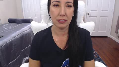 Krissy online show from October 5, 2:13 pm