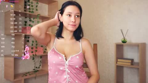 Emma online show from November 30, 9:44 pm