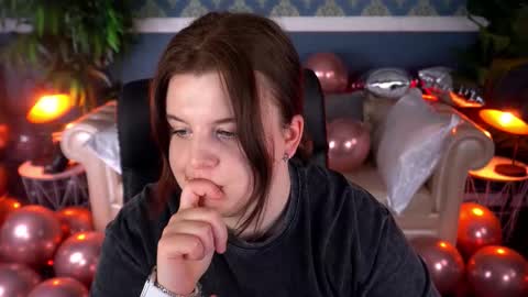 kristifoxy online show from February 2, 2:03 pm