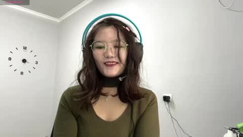 Rin online show from April 16, 2:17 pm