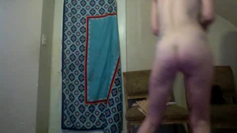 Snapshot of kristycake chatting on March 6, 2:40 pm Kristycake online show from March 6, 2:40 pm