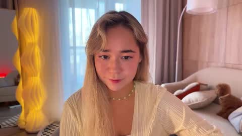 Kristy Nip slip shady  Best model on CB  online show from November 4, 11:00 am