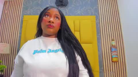 krixty online show from March 25, 2:18 am