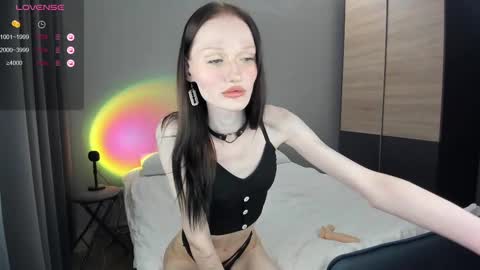 Kris   online show from March 10, 4:49 am