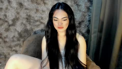 Snapshot of krystal_angel chatting on February 7, 4:16 am krystal_angel online show from February 7, 4:16 am