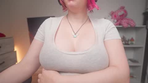 Krystal Syx online show from December 16, 1:24 am