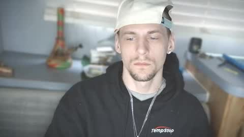 krytiar1992 online show from February 25, 2:09 pm