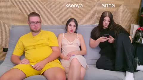 WebcamWhore online show from November 1, 10:47 am