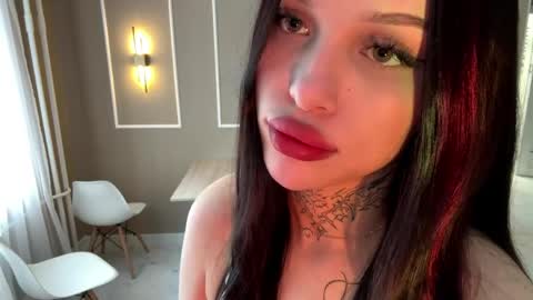 ksyvixen online show from April 9, 11:38 am