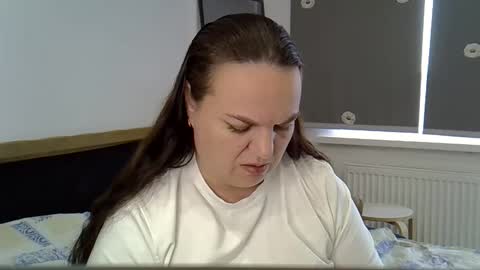 kurkuma_ online show from April 28, 1:59 pm