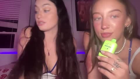 kydenae online show from January 15, 2:38 am