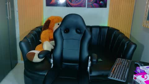 Snapshot of kygo_williams chatting on September 22, 3:27 pm Kygo online show from September 22, 3:27 pm
