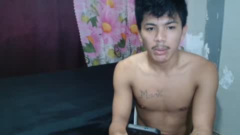 kyle_lourence online show from June 22, 8:44 am