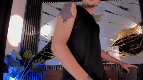 kylesmithx_ online show from January 17, 4:55 am