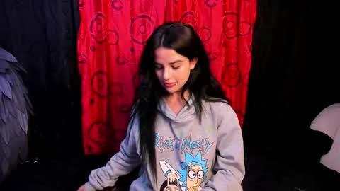 submissive demon Please help me to reach 500 thumbs up online show from December 15, 11:45 pm