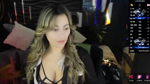 Kylie online show from March 30, 1:55 pm