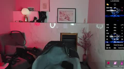 Kylie online show from September 21, 5:33 am