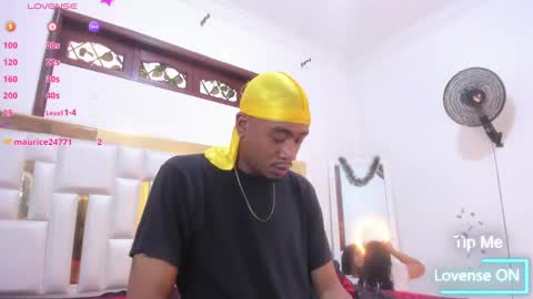 Kaylie And Jhony online show from December 24, 1:17 pm