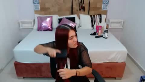 Melissa online show from November 15, 11:01 am