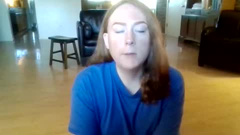 kylieredd online show from May 14, 1:48 am