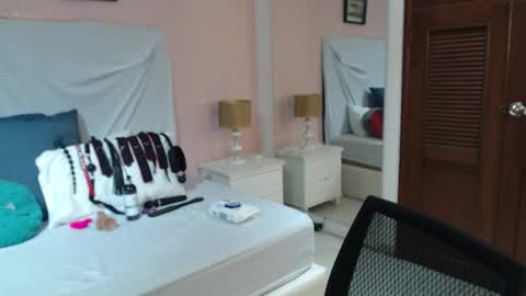 Kylie online show from November 6, 11:24 am