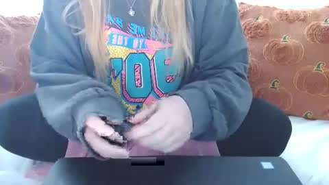 Check Out My NSFW OnlyFans Link On Bio online show from October 26, 9:36 pm