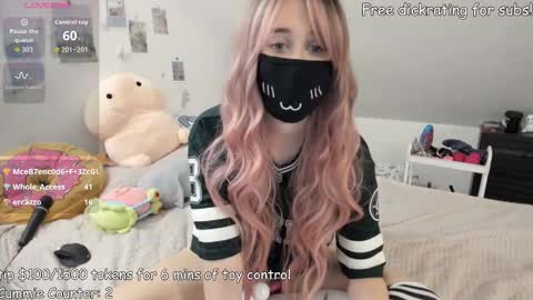 Kyra Wild online show from October 13, 12:56 am