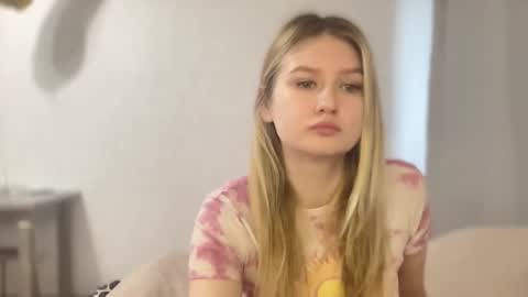 Amanda online show from March 4, 8:33 am