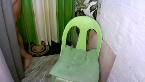 kyutshyne online show from November 21, 6:00 am