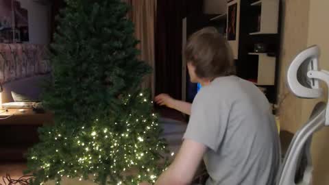 l1onkennedy online show from December 21, 10:16 pm