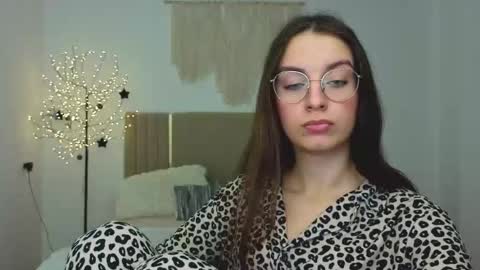 Margo  online show from February 7, 5:49 pm