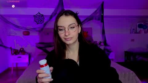 Margo  online show from November 1, 9:58 pm