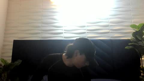 labrinthteasing online show from January 18, 1:31 pm